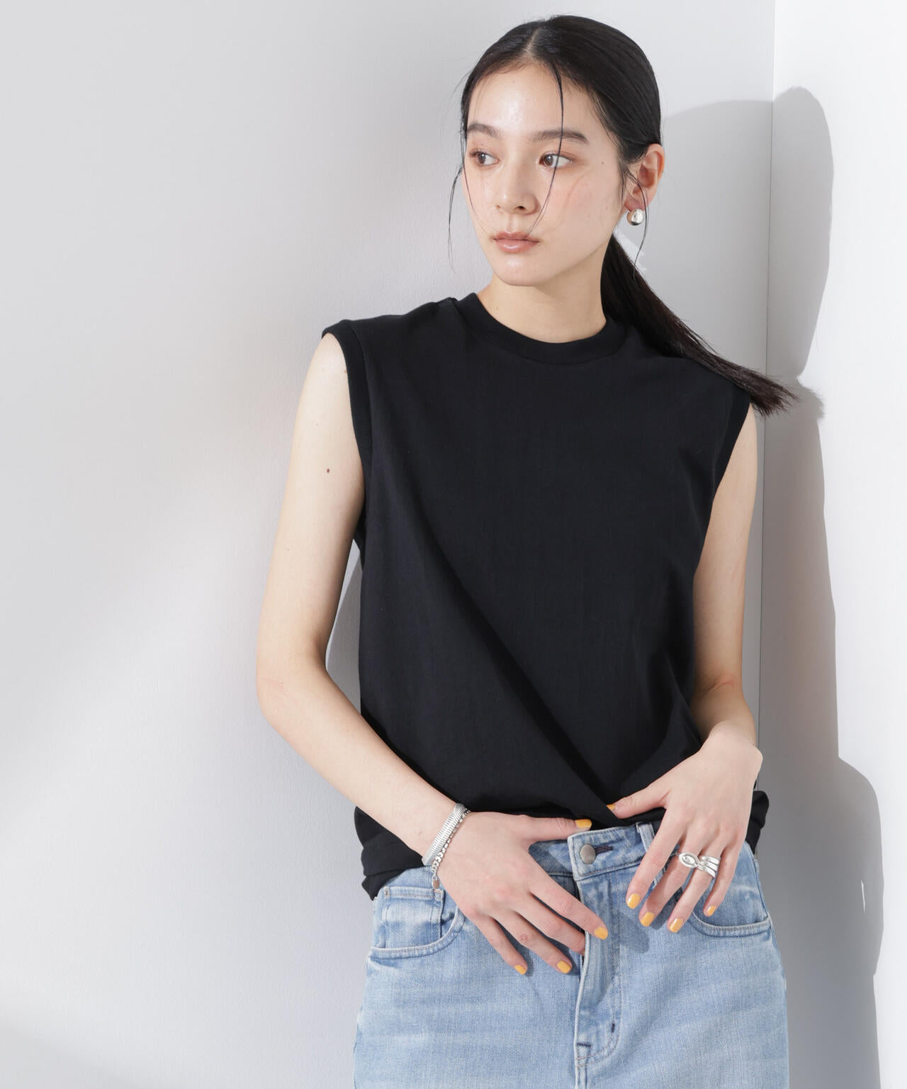 Hanes/1P T-SHIRTS KURO スリーブレスTシャツ 6715124013