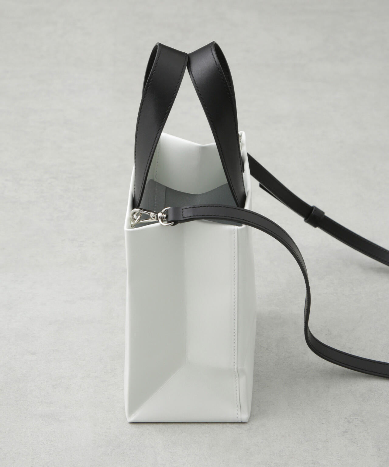 UNKNOWN PRODUCTS/別注 Leather Paper Bag Small 6705132188