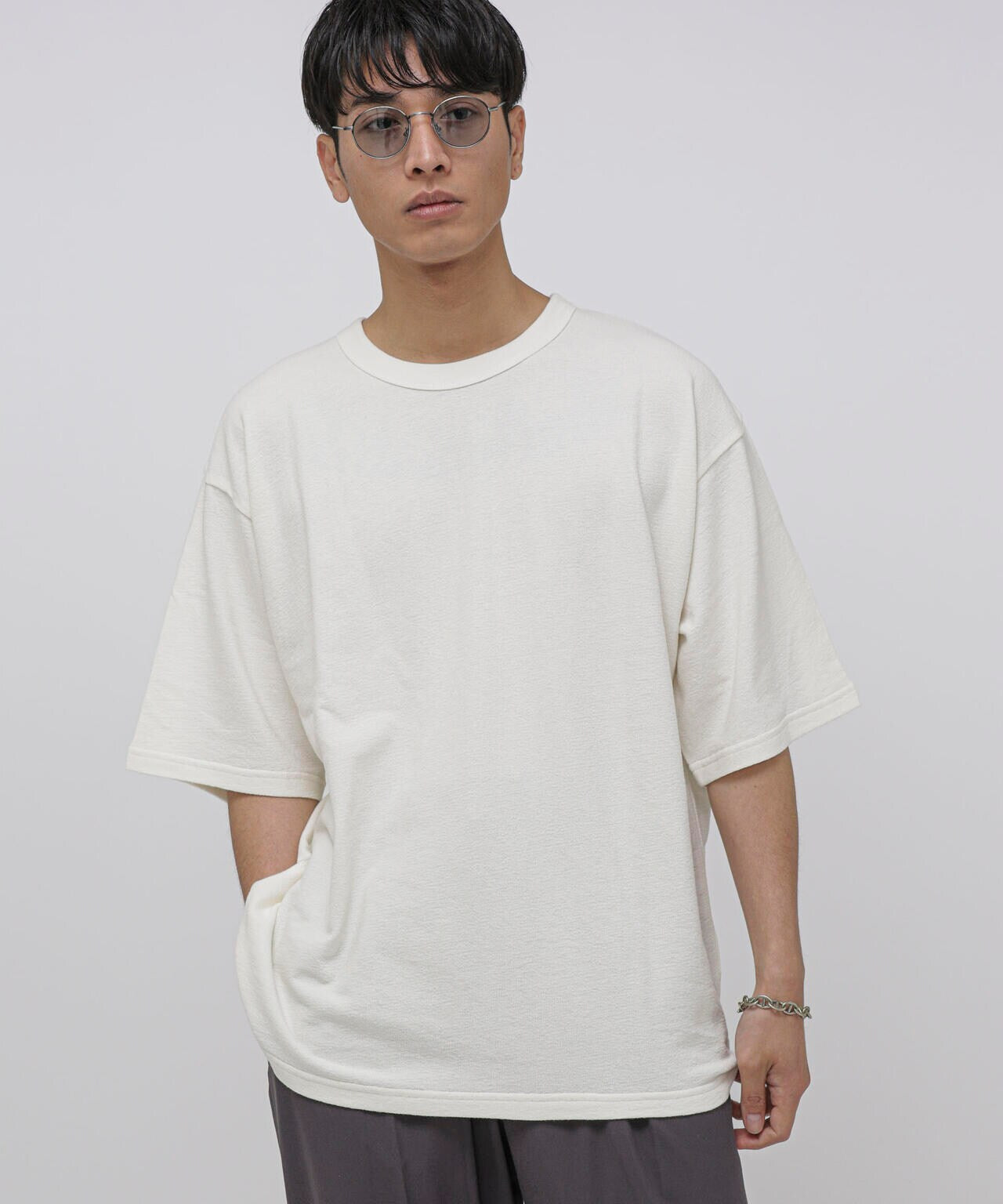 サマーブークレラウンドTシャツ 6683224204
