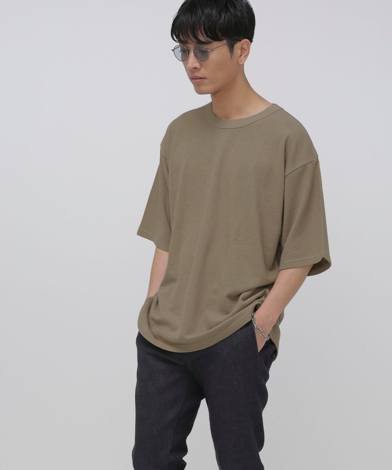 サマーブークレラウンドTシャツ 6683224204