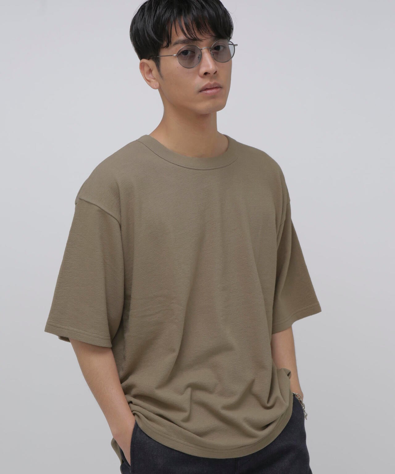 サマーブークレラウンドTシャツ 6683224204