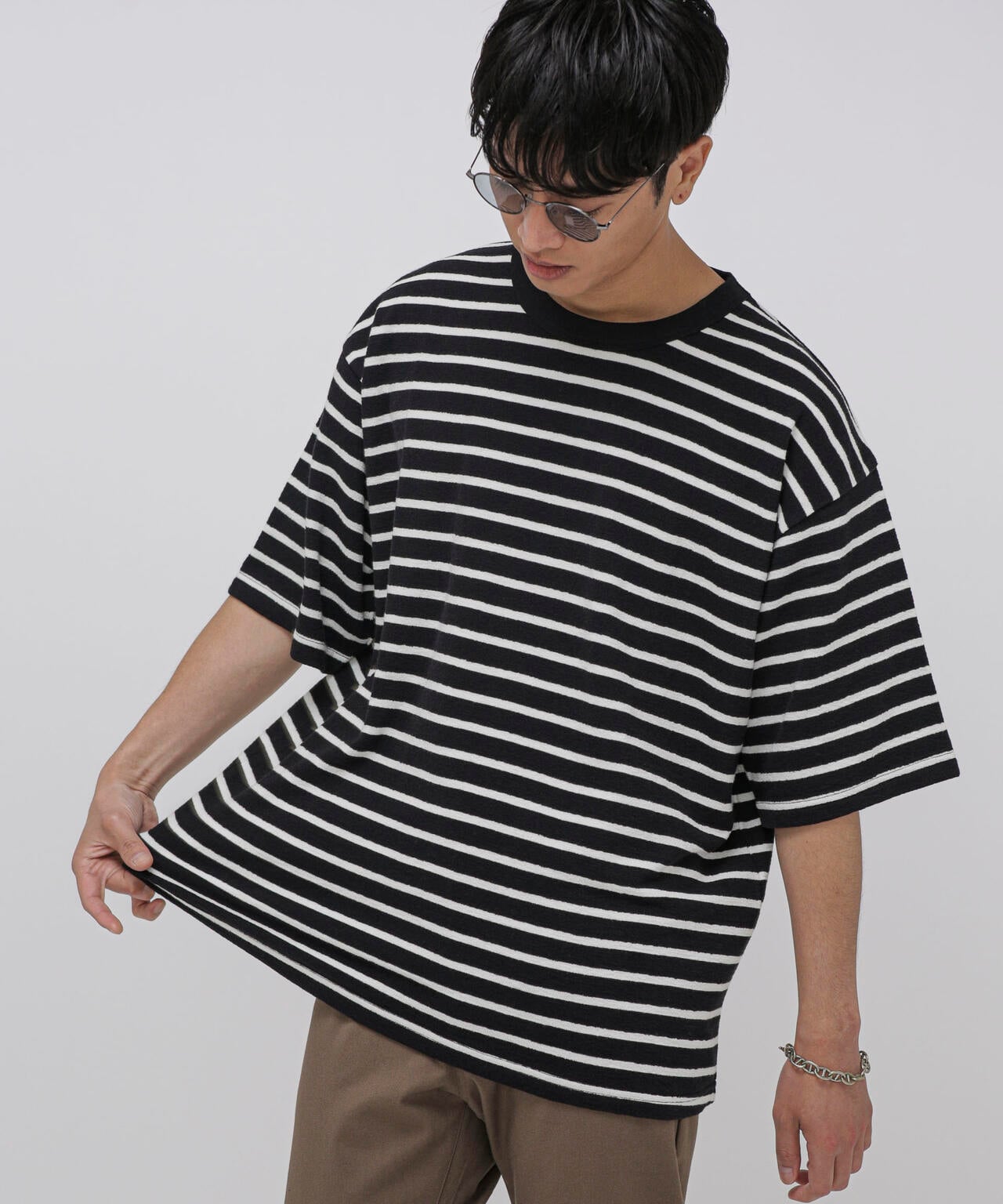サマーブークレラウンドTシャツ 6683224204