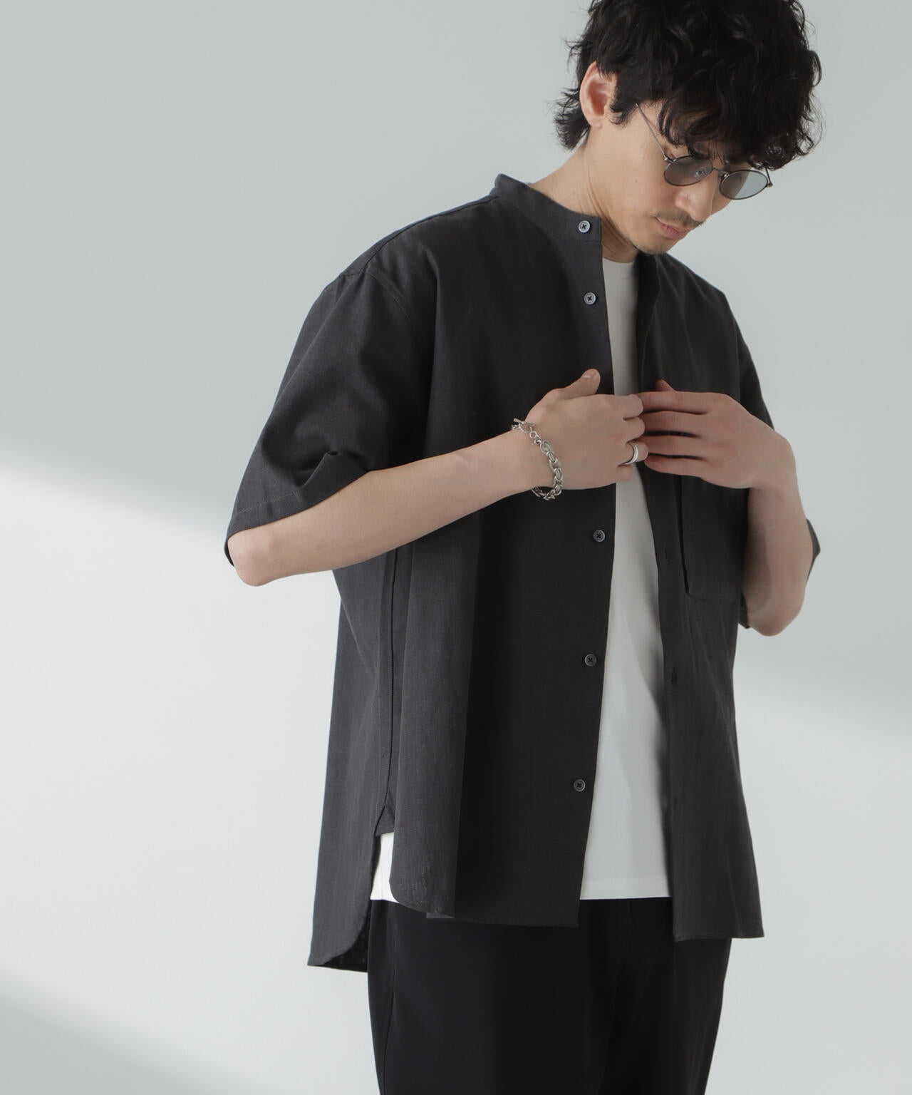 リネンコットンヘリンボーンバンドカラーシャツ 6684121212