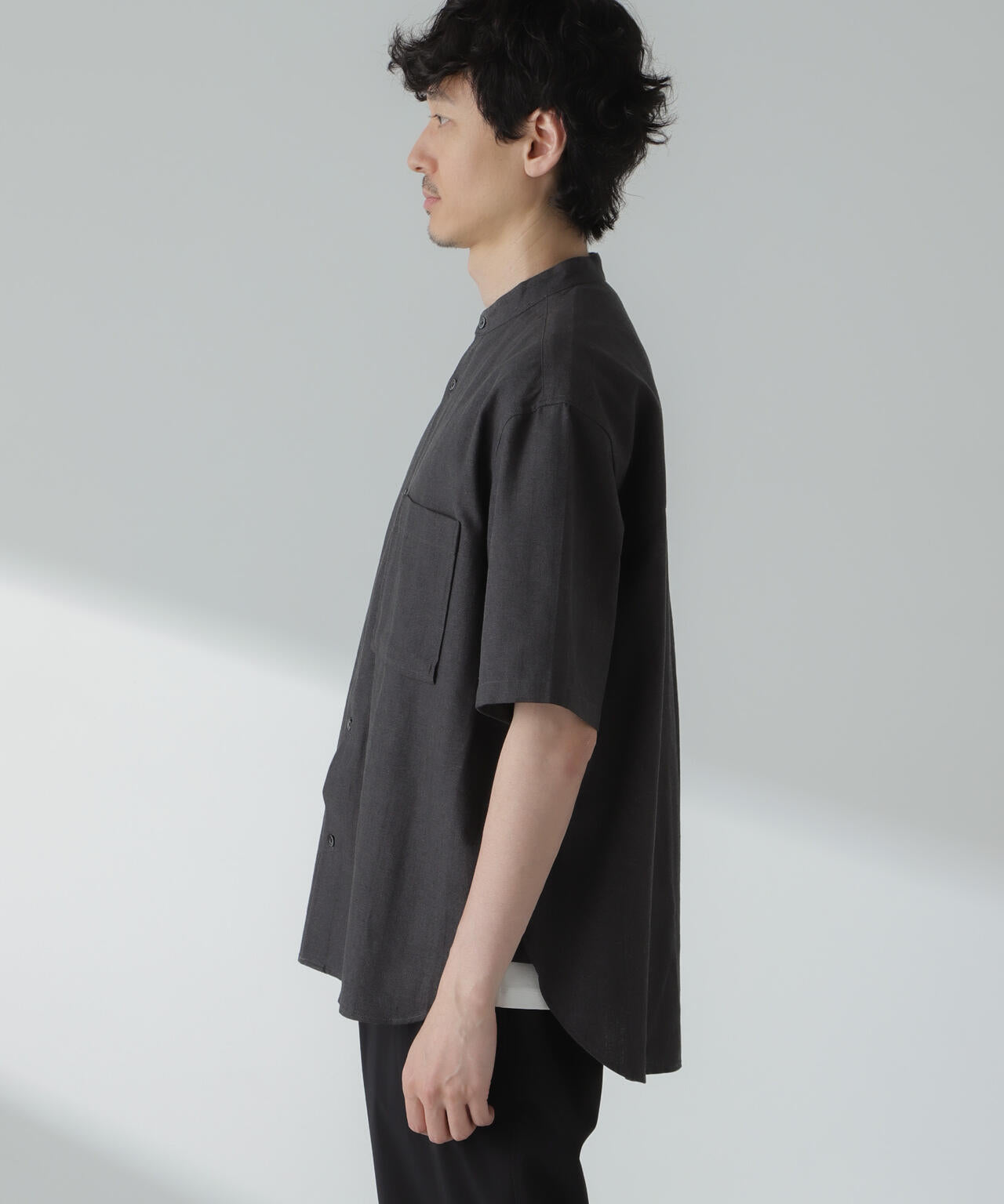 リネンコットンヘリンボーンバンドカラーシャツ 6684121212