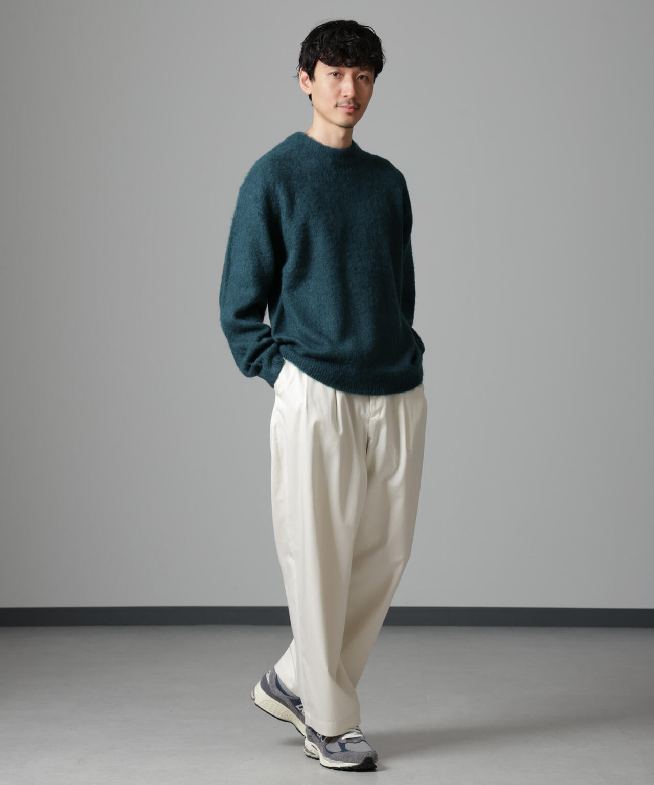 モヘヤブレンド起毛クルーネックニット 6684222257