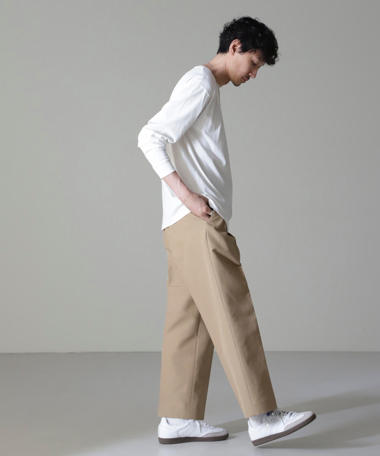 コットンダブルクロステーパークロップドパンツ 6684227215