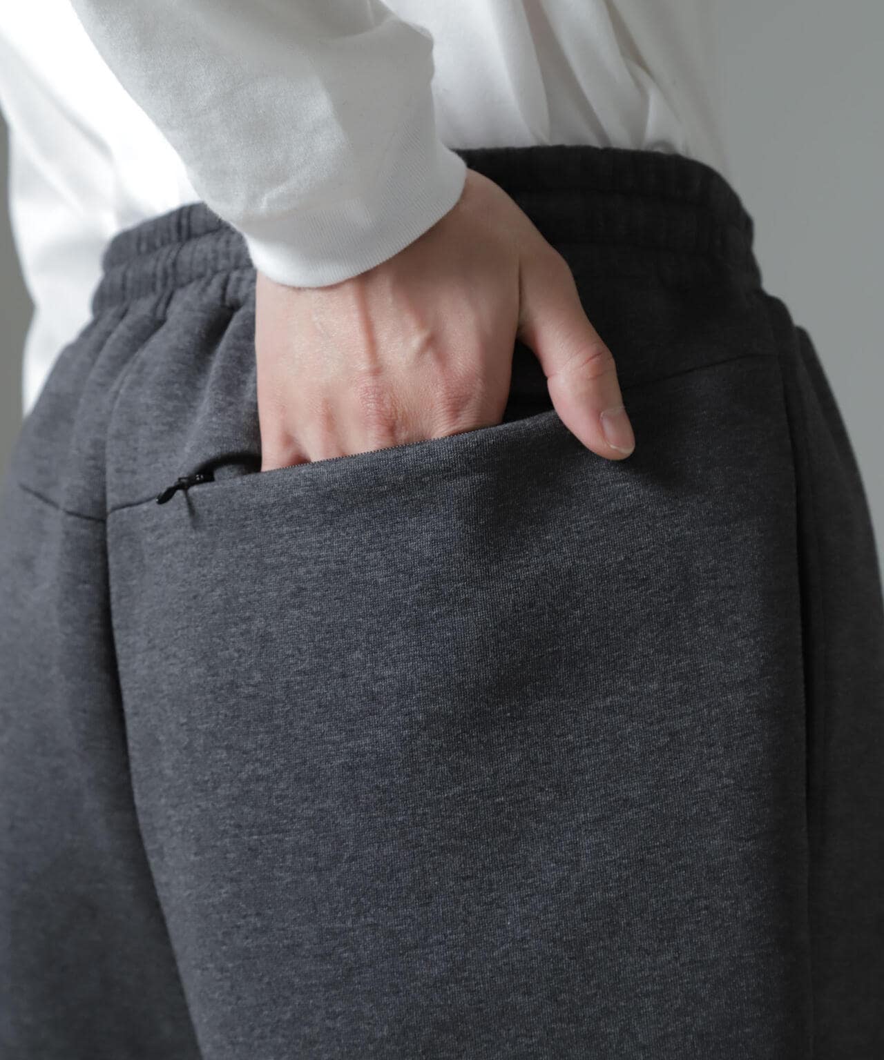 ボンディングトレーナーパンツ 6684227229