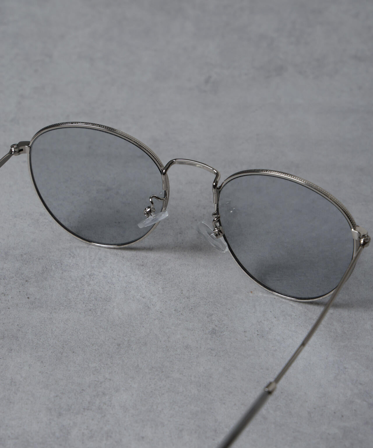 ボストン型メタルサングラス 6684240202