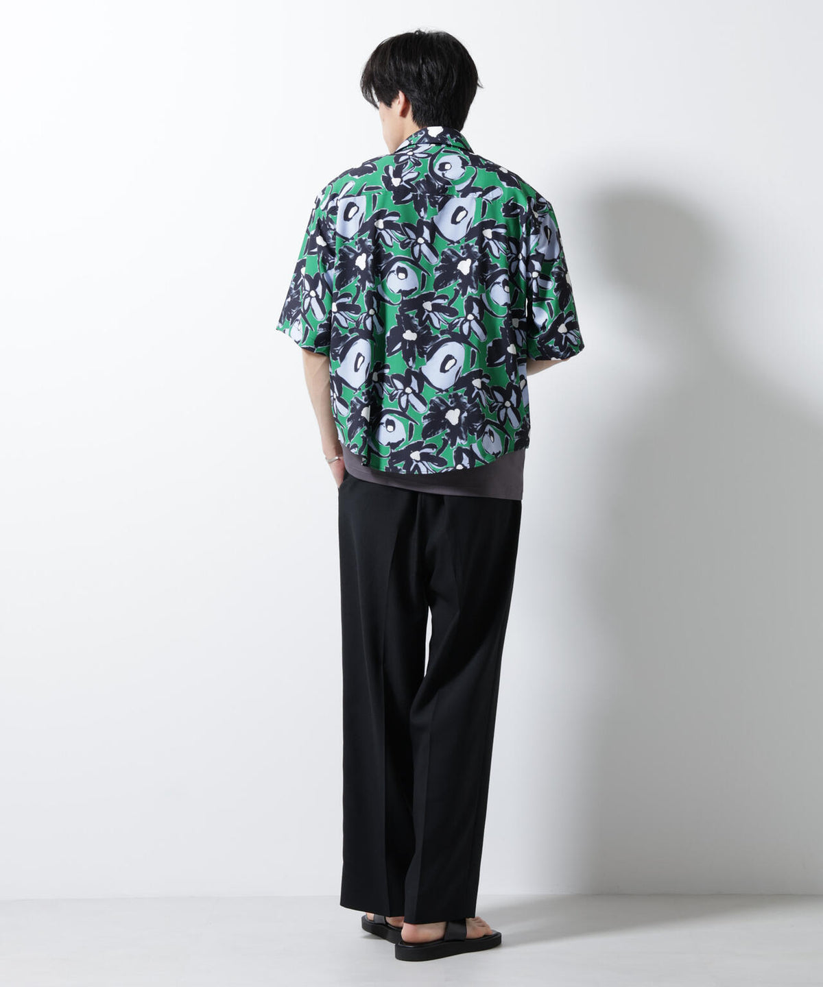 総柄プリントシャツ 6685121218