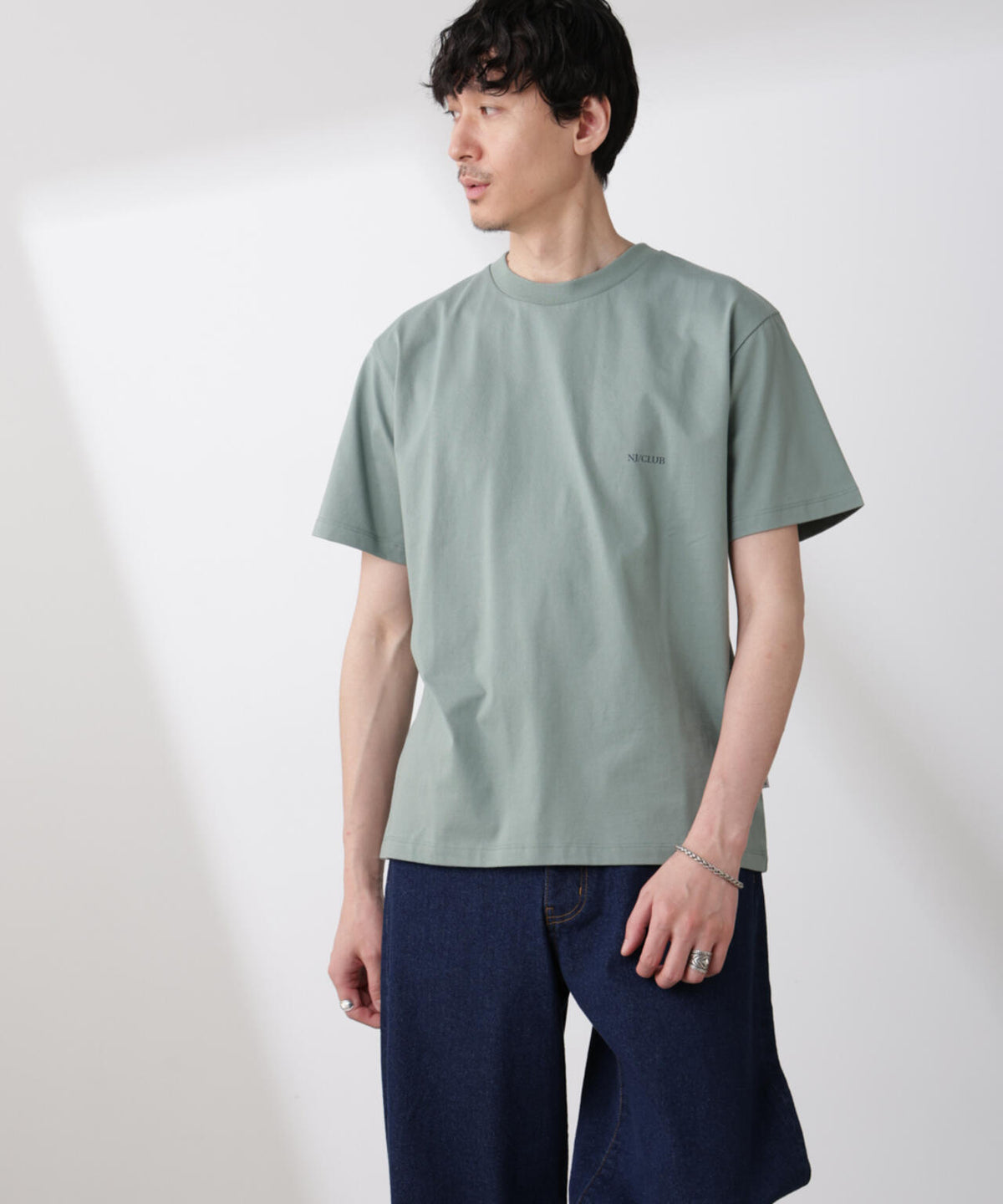 「NJ/CLUB」 ISLANDCLUBプリント Tシャツ 6685124224
