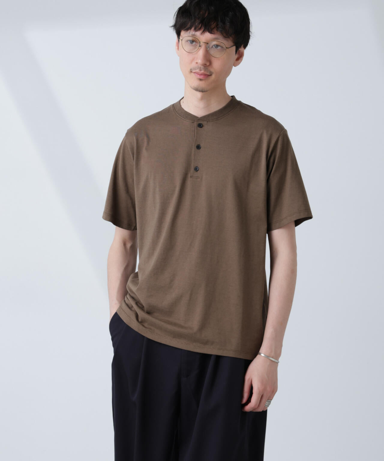 ソラーロライトストレッチヘンリーネックTシャツ(セットアップ可) 6685124237