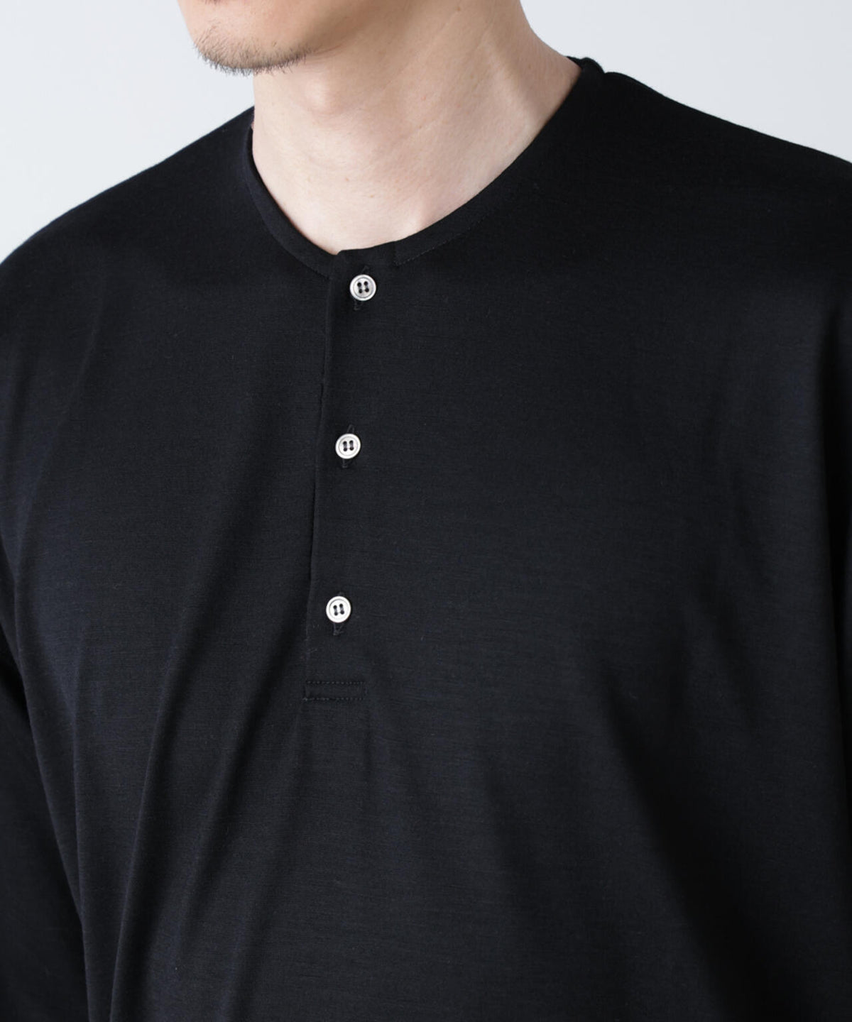 「ALL-DAYS COMFORT 100% WOOL」 ヘンリーネックTEE 6685124257