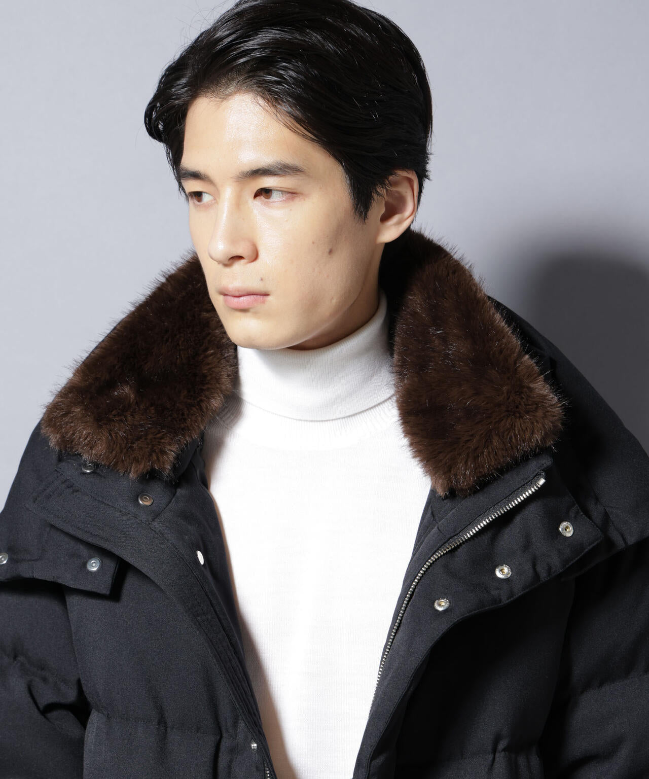 「西川ダウン(R)」フェイクファーカラーサージロングダウン 6685214204