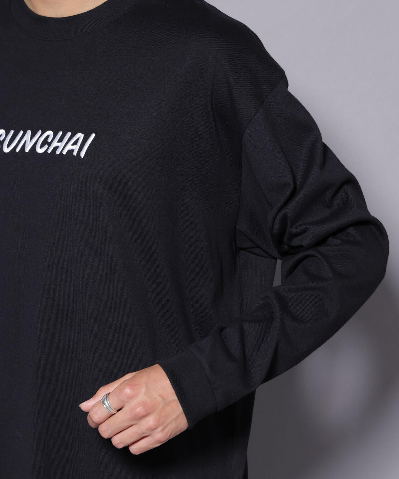 Anti Soaked(R)×SUNCHAI ロゴ刺繍 汗染み防止 Tシャツ長袖 6685223211
