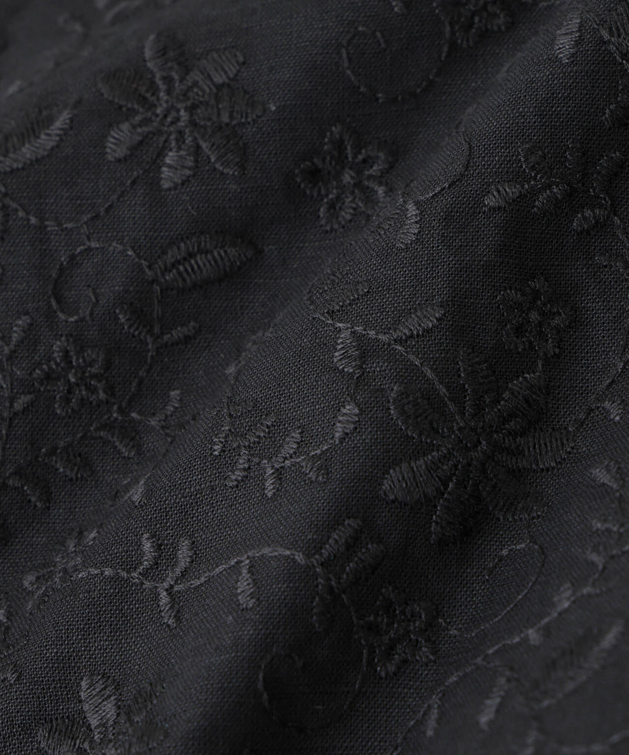 「OtoNANO」×masoret 総柄刺繍ショートパンツ(セットアップ可) 6686128203