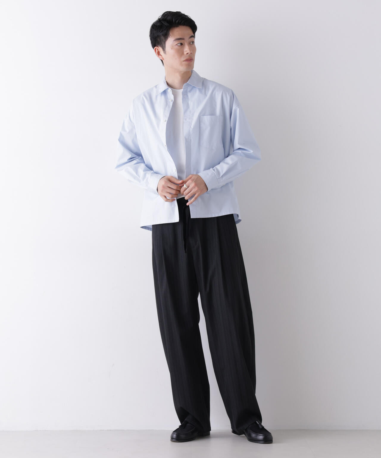 「James Fabric」 ボクシークロップドシャツブルゾン 6686220210