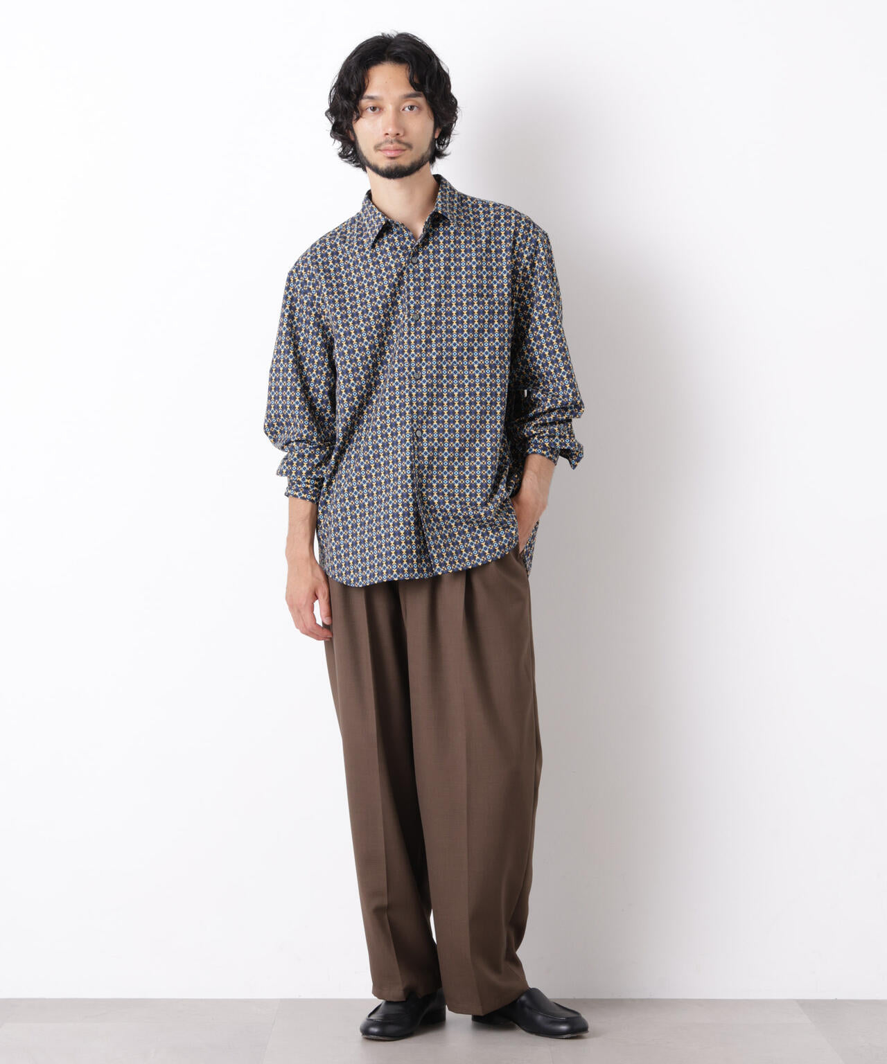 EDITORIAL PRINT レギュラーカラーシャツ 6686220222