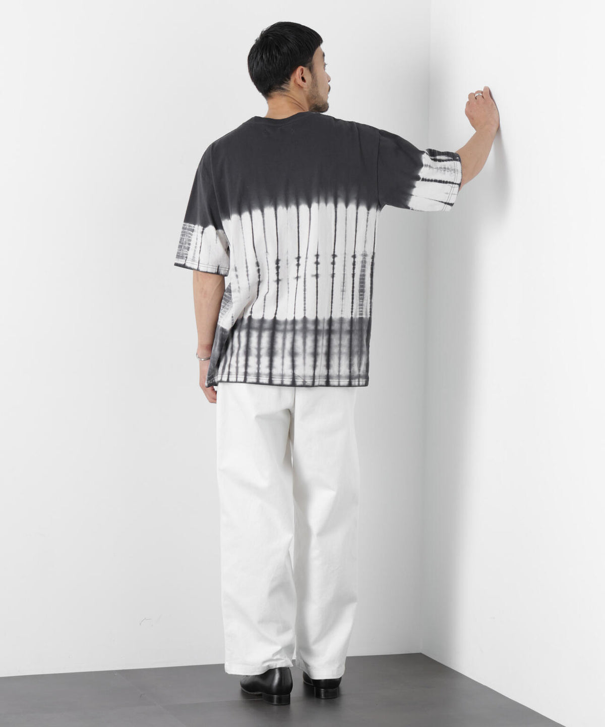 ブラックタイダイTシャツ 6686224202