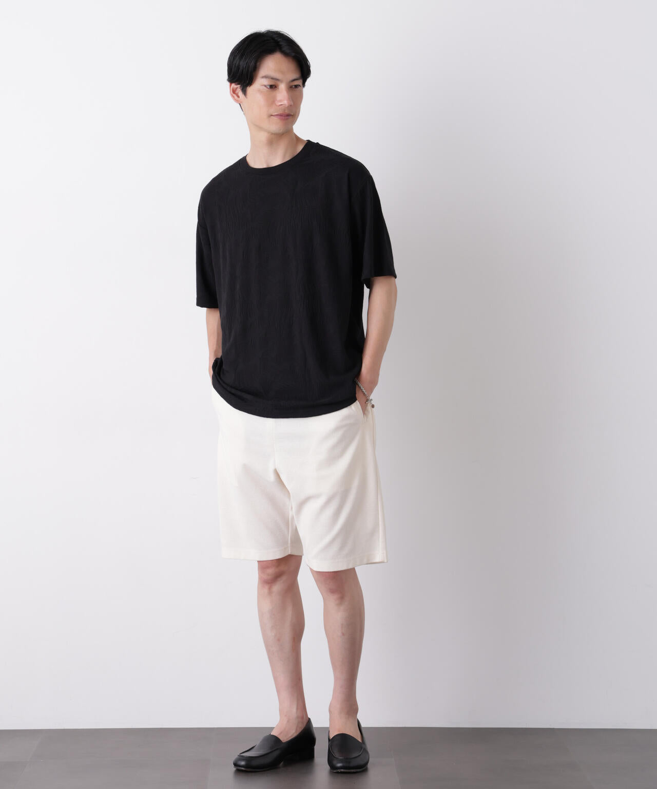 リンクスジャガードリーフ柄Tシャツ 6686224204