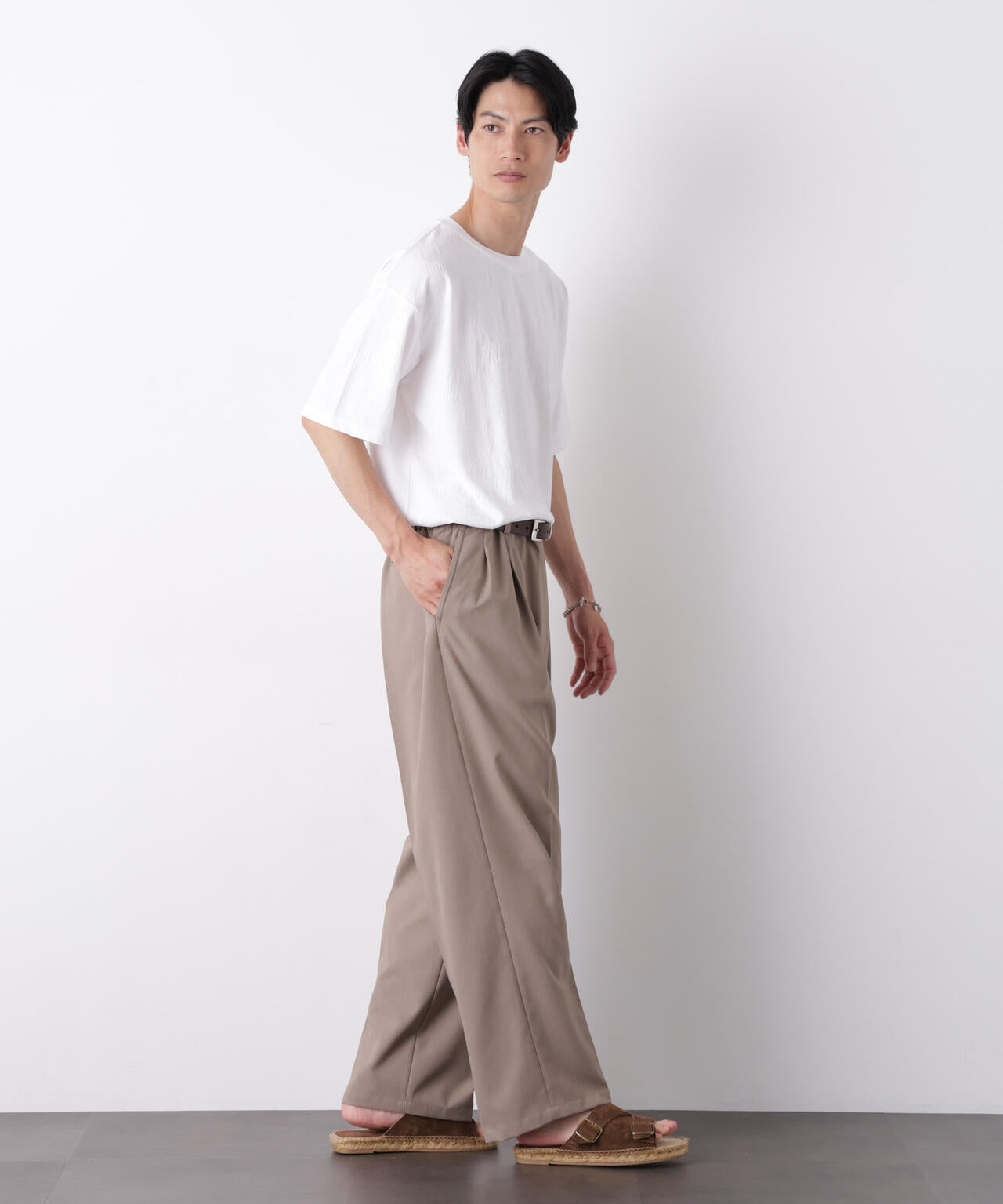 リンクスジャガードリーフ柄Tシャツ 6686224204