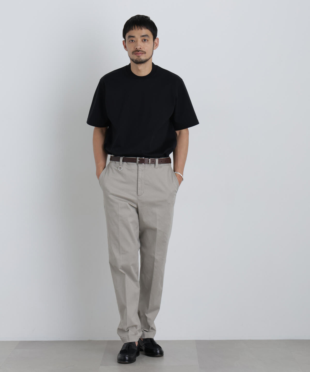 NewOnTrousers フェードサテンSlim テーパー 6686227202