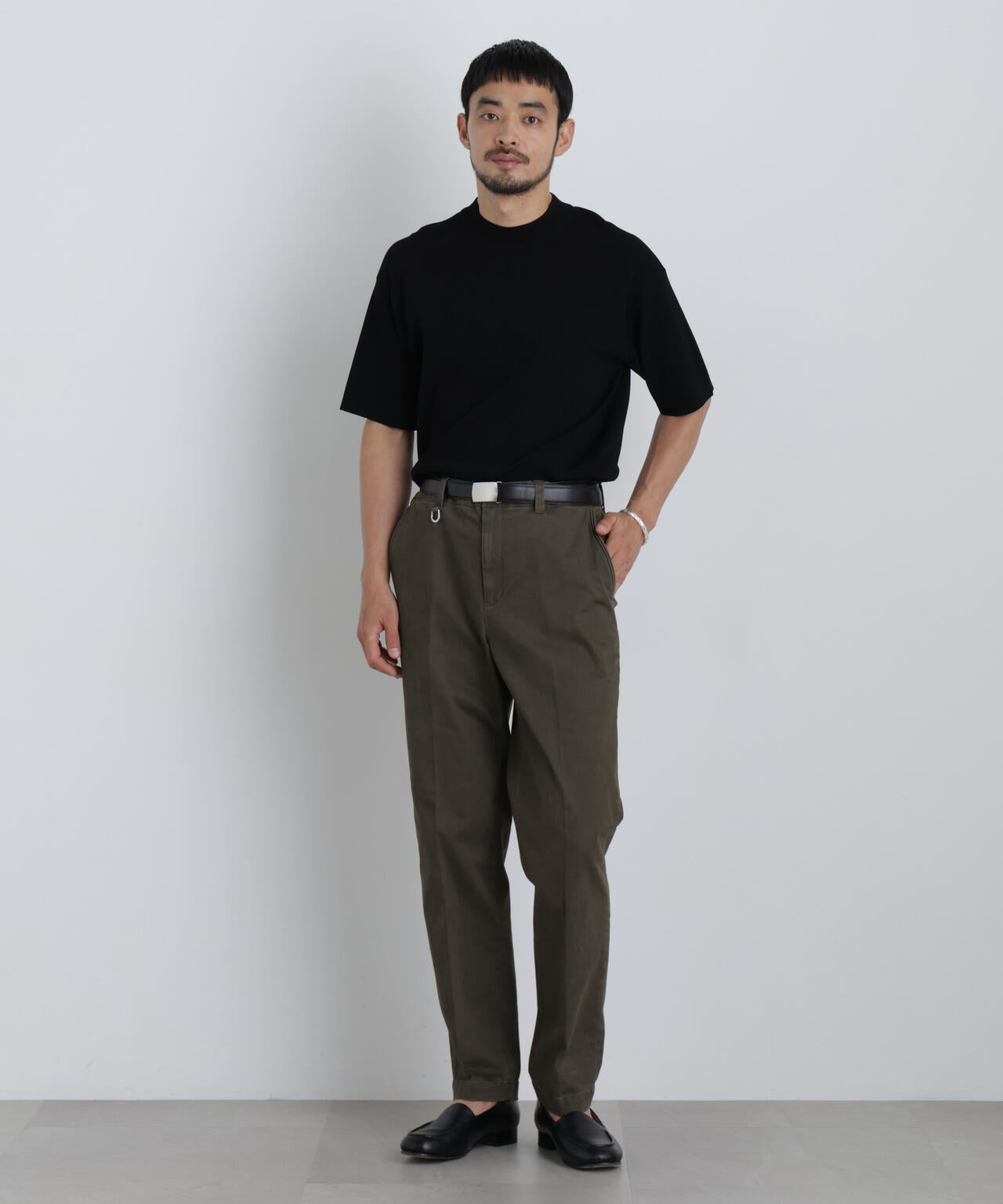 NewOnTrousers フェードサテンSlim テーパー 6686227202