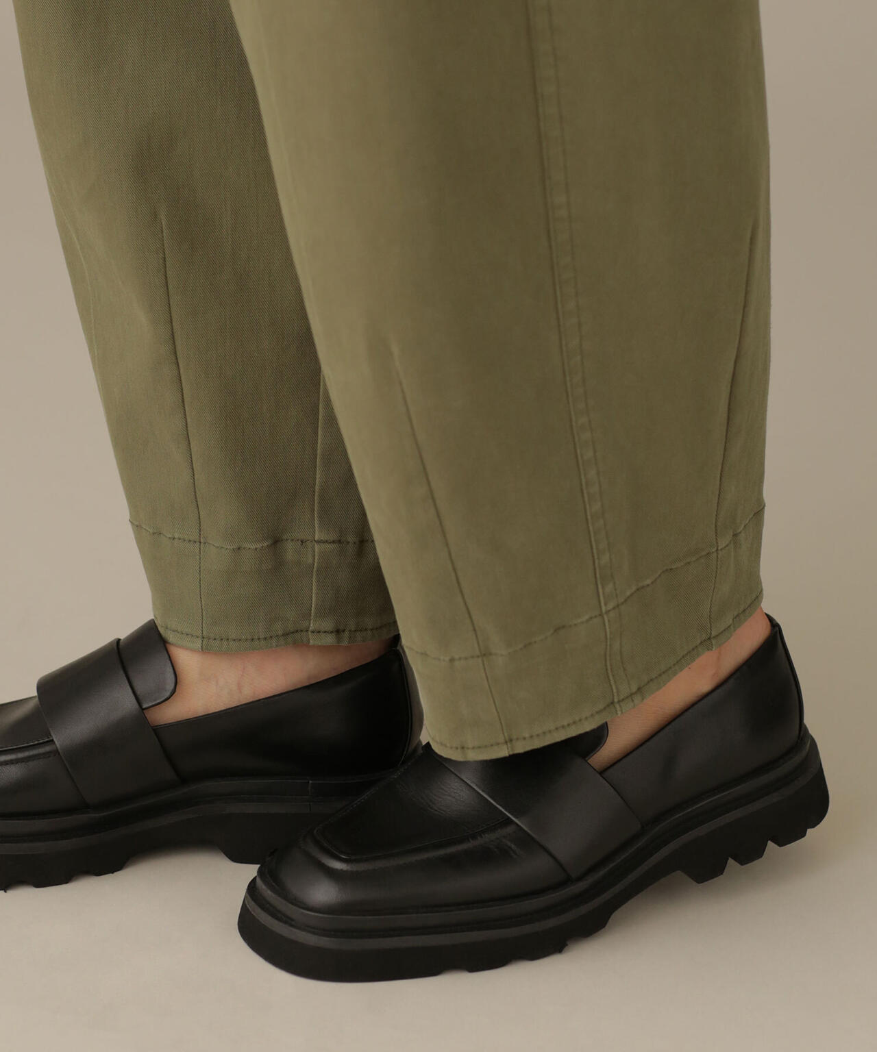 LB.03/センタープレスカーブパンツ 6692227324