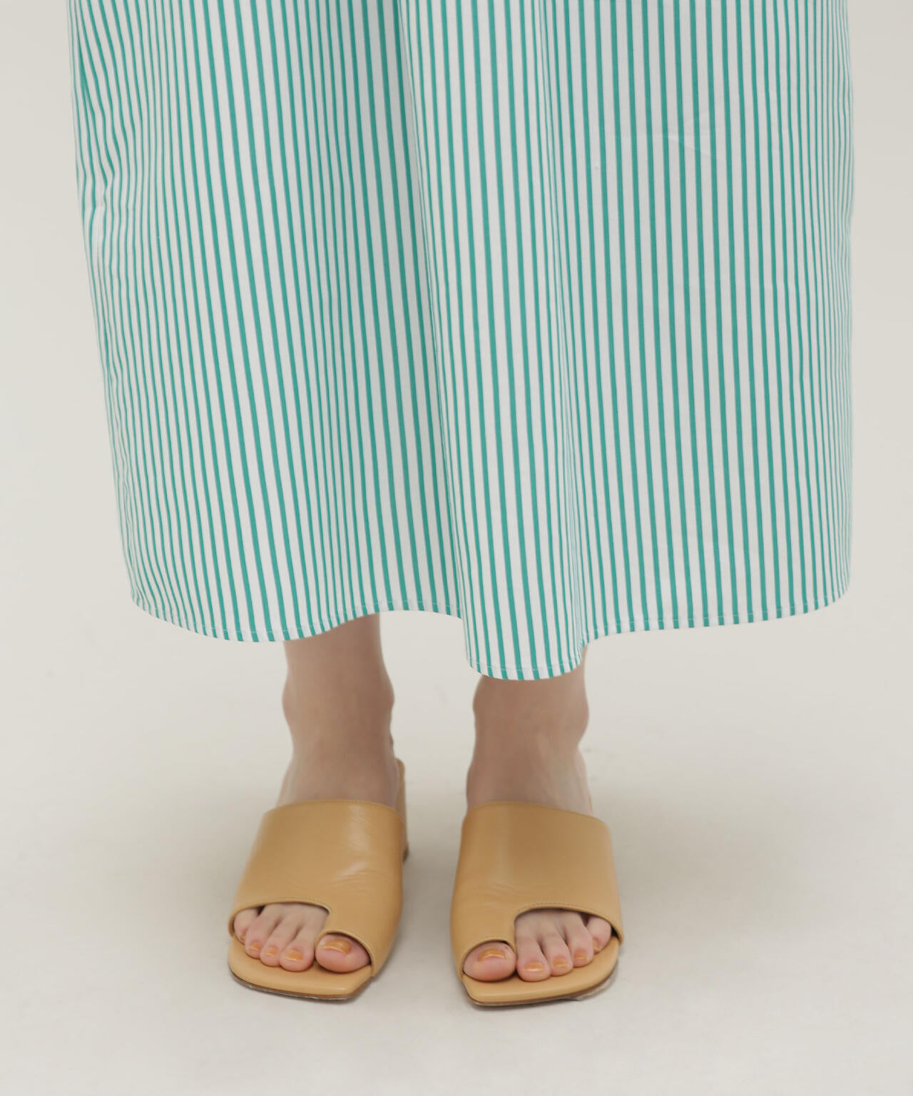 LB.03/ウエストスリットノースリーブワンピース 6693119304