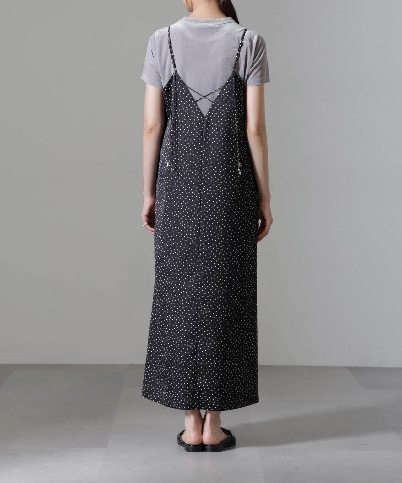 ドットプリントサテンキャミワンピース 6694219328