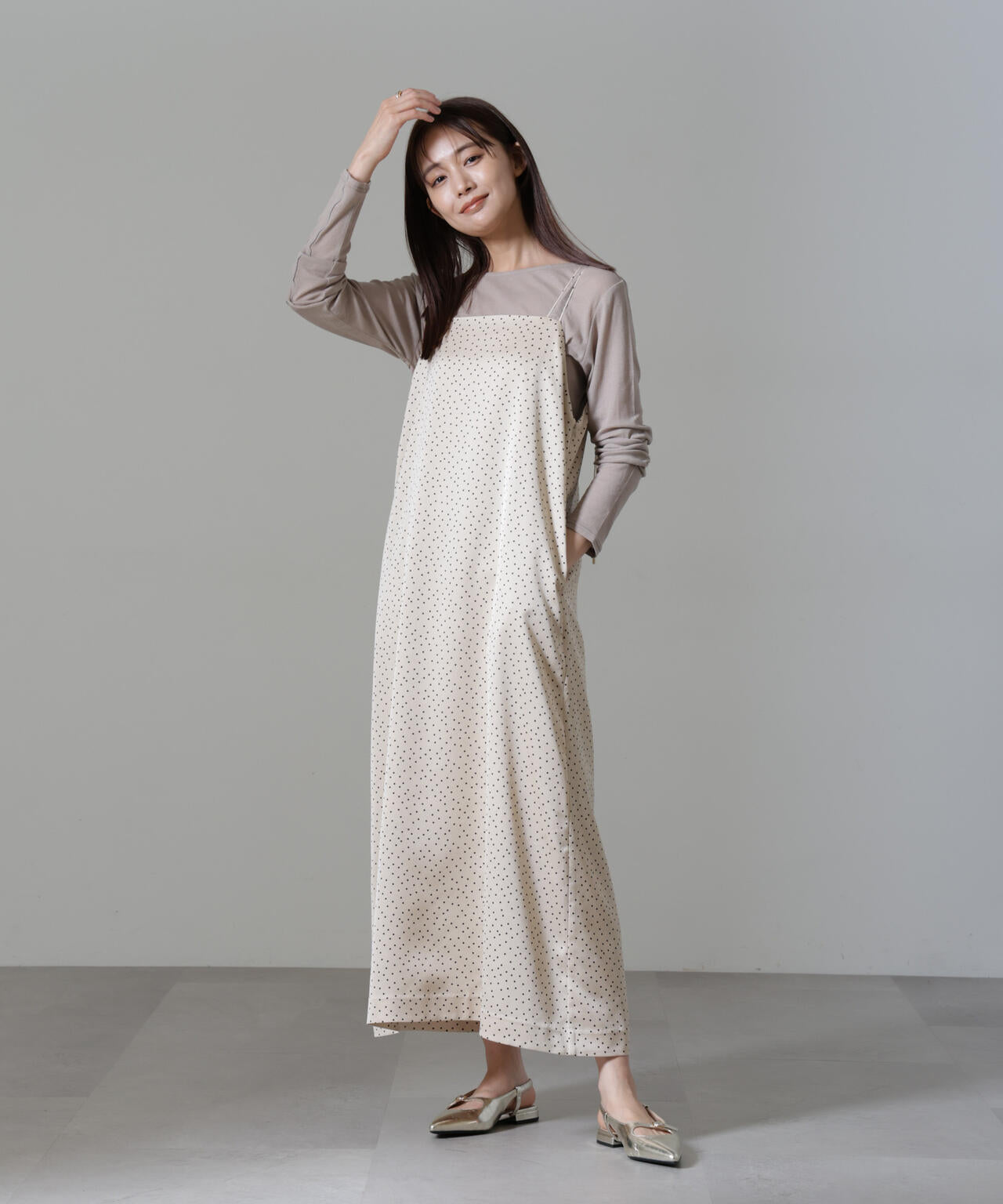 ドットプリントサテンキャミワンピース 6694219328