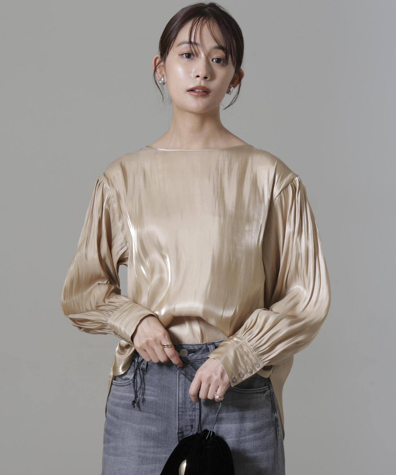 ブライトシアーギャザーブラウス 6694220305