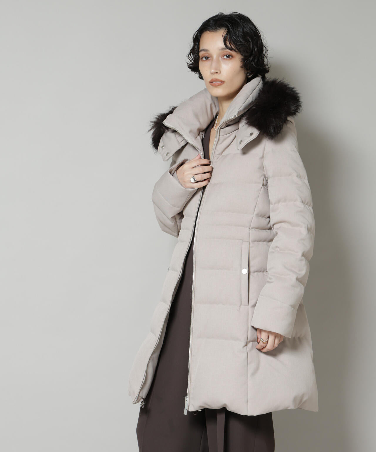 「西川ダウン(R)」サージロングダウン 6695214302