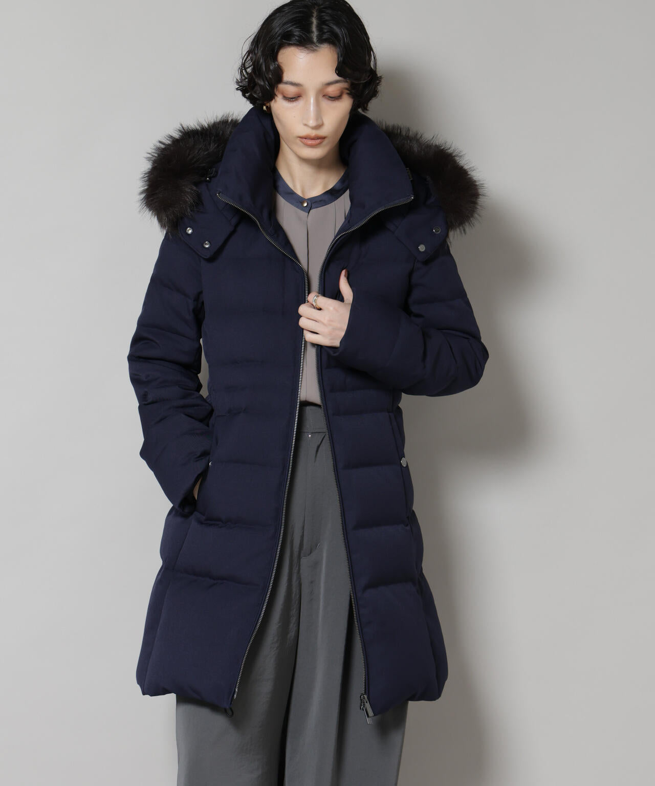 「西川ダウン(R)」サージロングダウン 6695214302