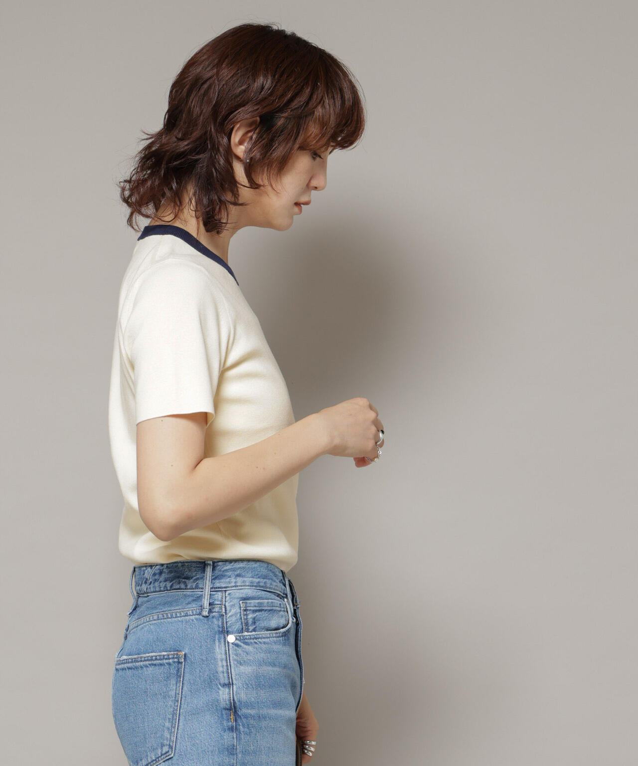 コンパクト総針ニットトップス 6695222323