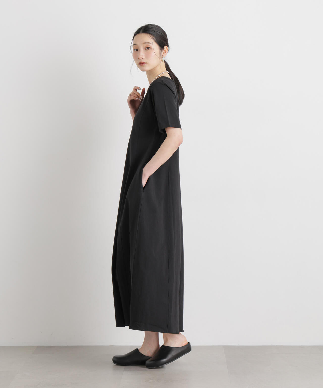 バッククロスフレアワンピース 6696119318