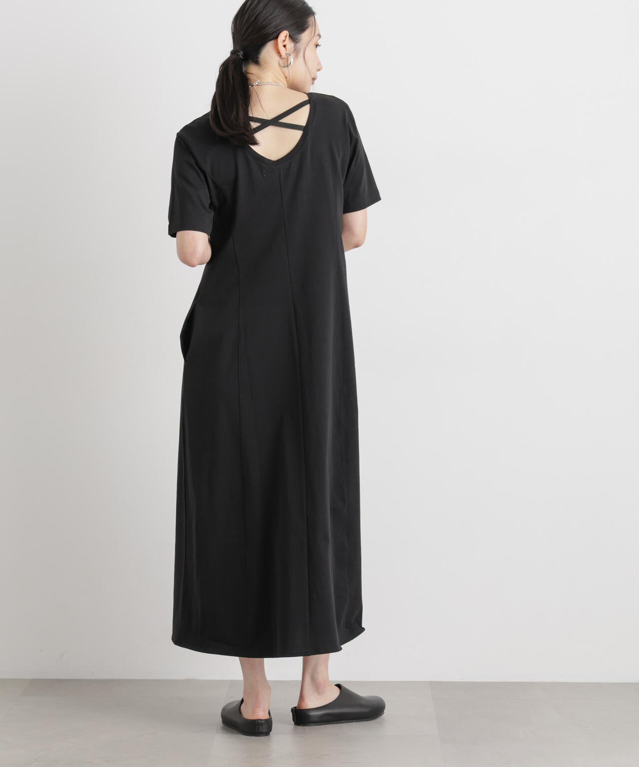 バッククロスフレアワンピース 6696119318