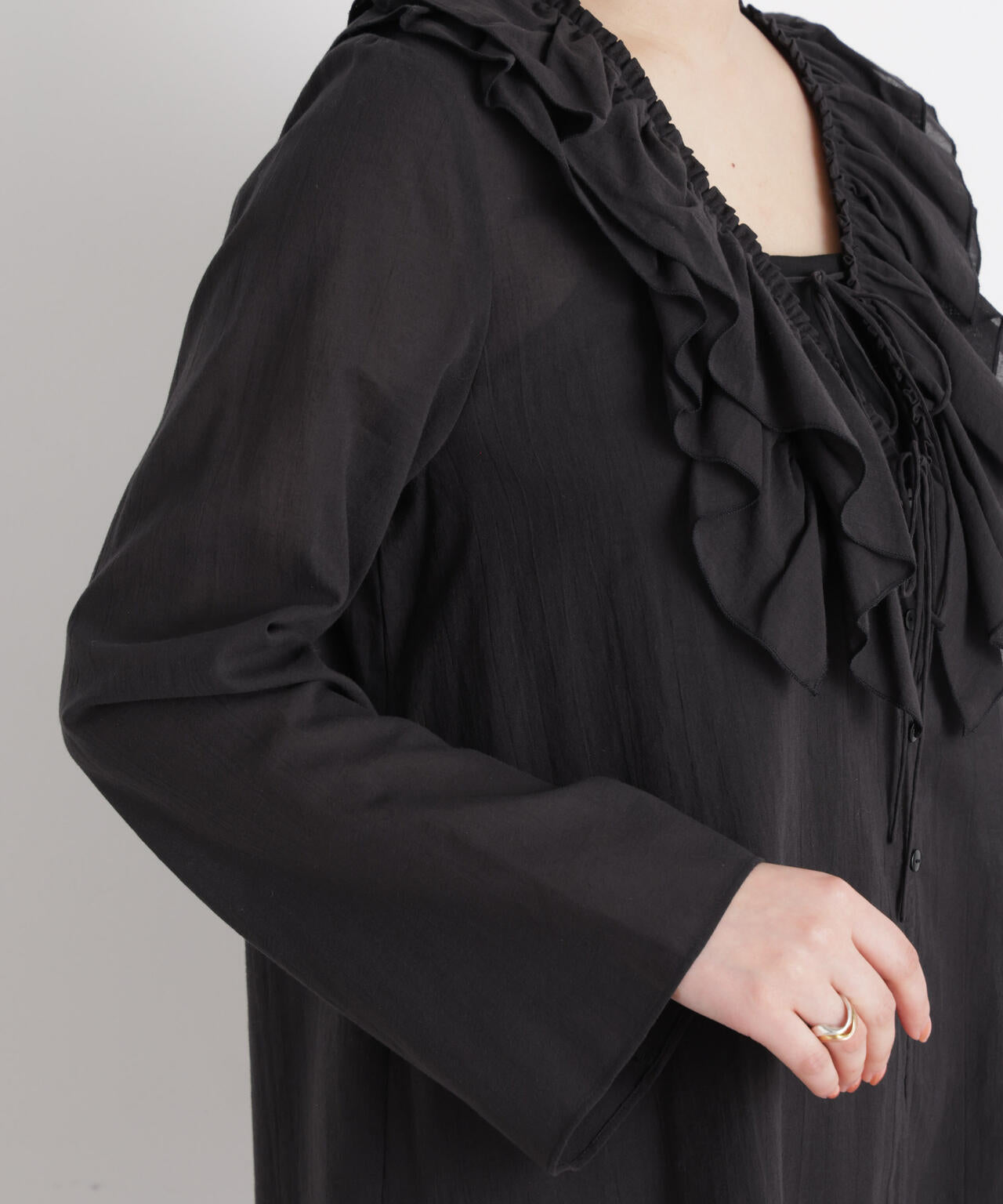 コットンシフォンフリルブラウス 6696120314