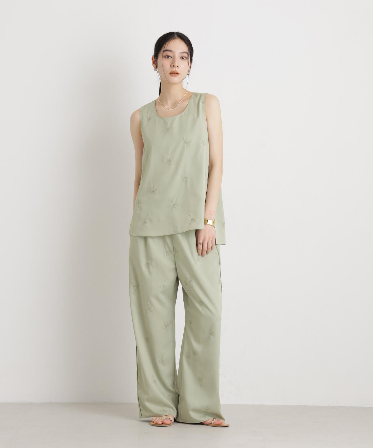 刺繍ツイルタンクブラウス(セットアップ可) 6696121306