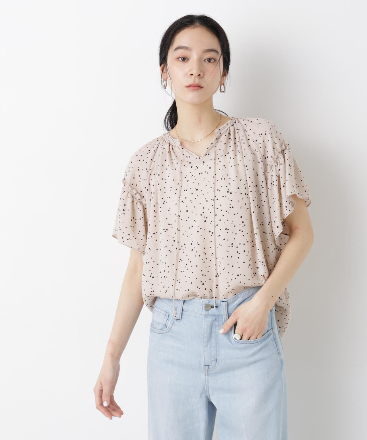 ドットプリントギャザーブラウス 6696121309