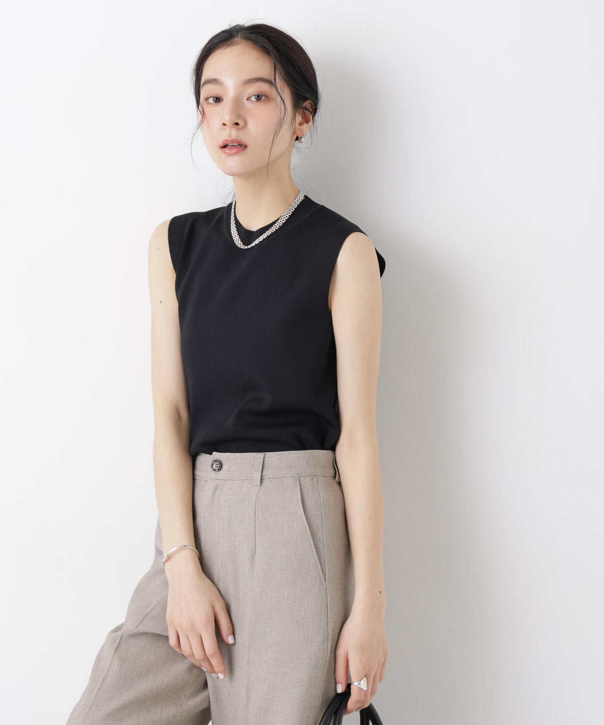 SUMMER VEIL KNIT 総針ノースリーブニット 6696122323