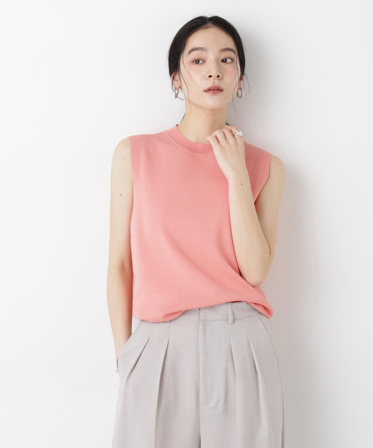 SUMMER VEIL KNIT 総針ノースリーブニット 6696122323