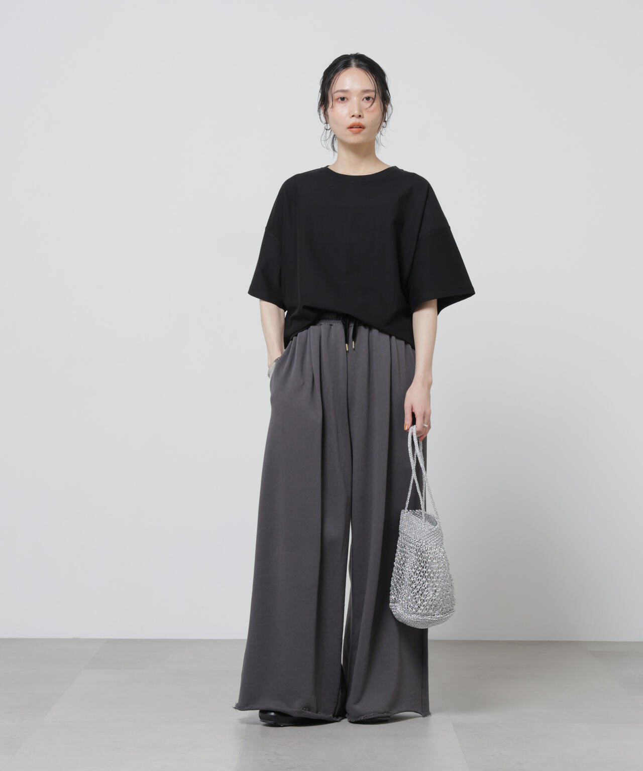 「Meaningful Continuity」coveross(R)ツイル調冷感プレーティング天竺Tシャツ 6696124314