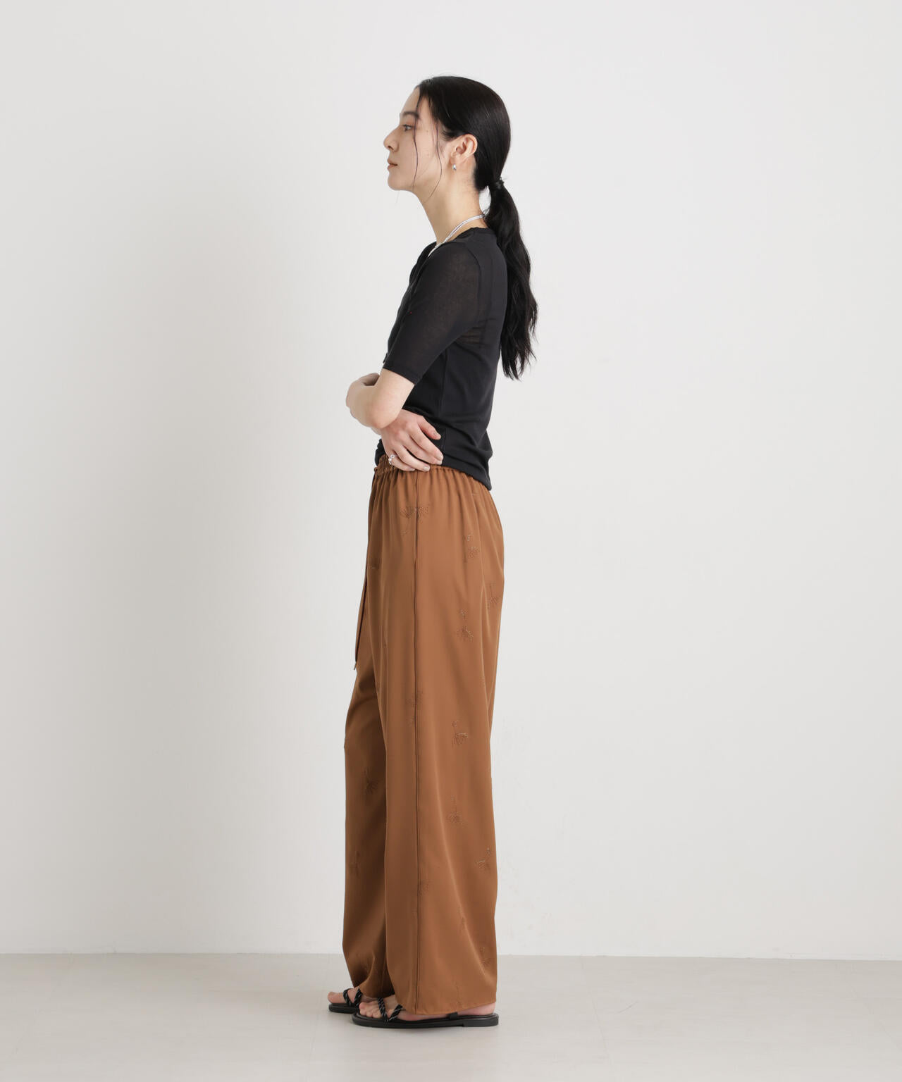 刺繍ツイルイージーワイドパンツ(セットアップ可) 6696127316