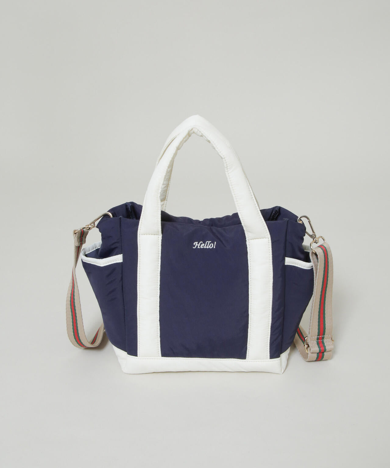 刺繍入りパフトート 6696132306