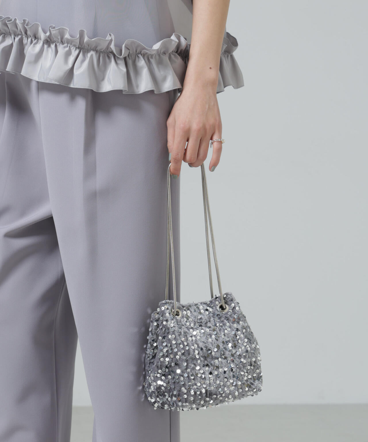 スパンコール巾着バッグ 6696132307