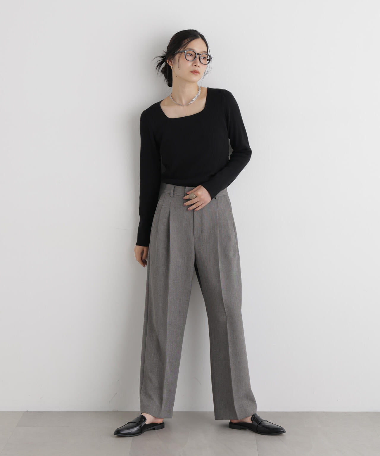 シャンブレーシャークスキンタックセミワイドパンツ(セットアップ可) 6696227302