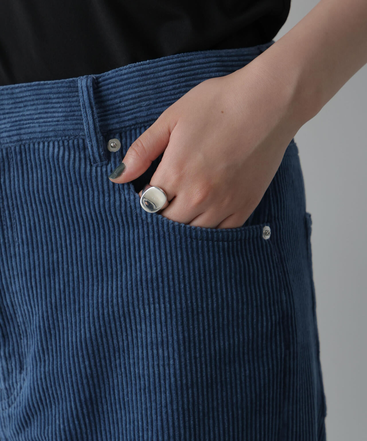 「STEVELOUR」太コールストレートパンツ 6696227311