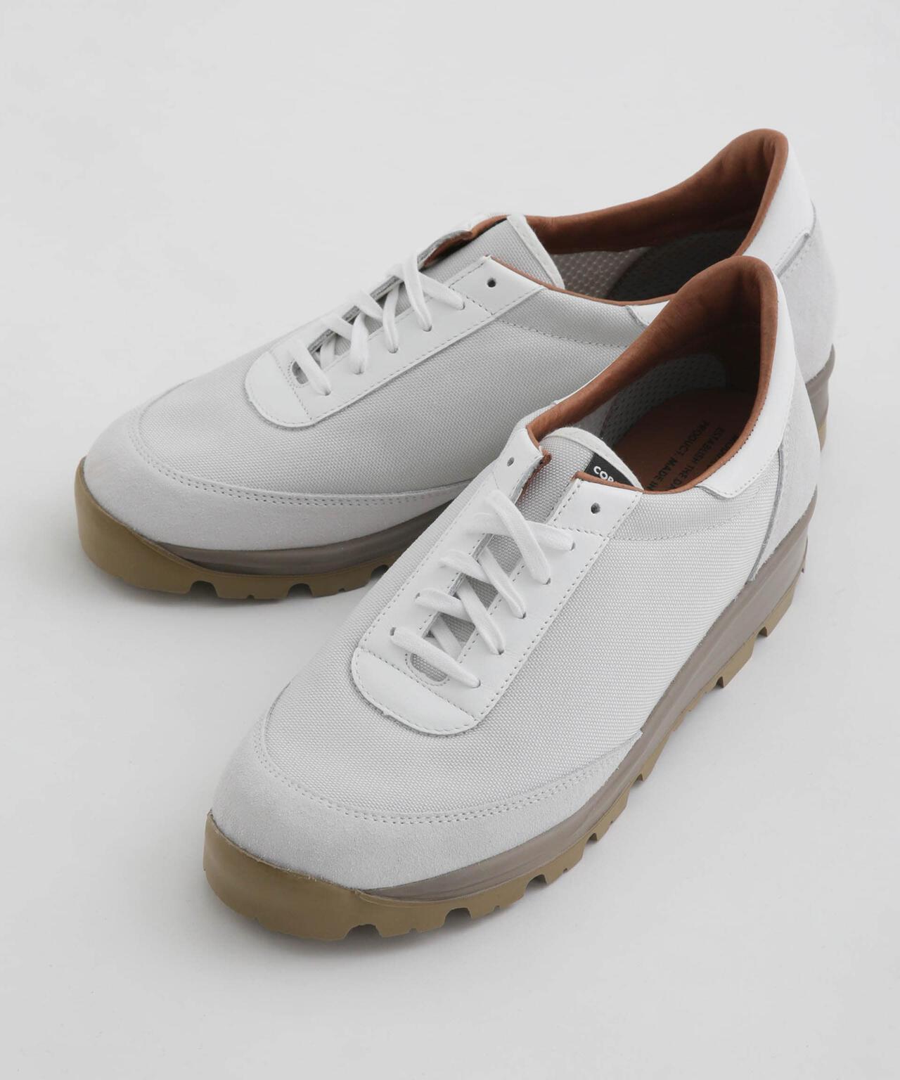 REPRODUCTION OF FOUND/CANADIAN MILITARY TRAINER 6703134110