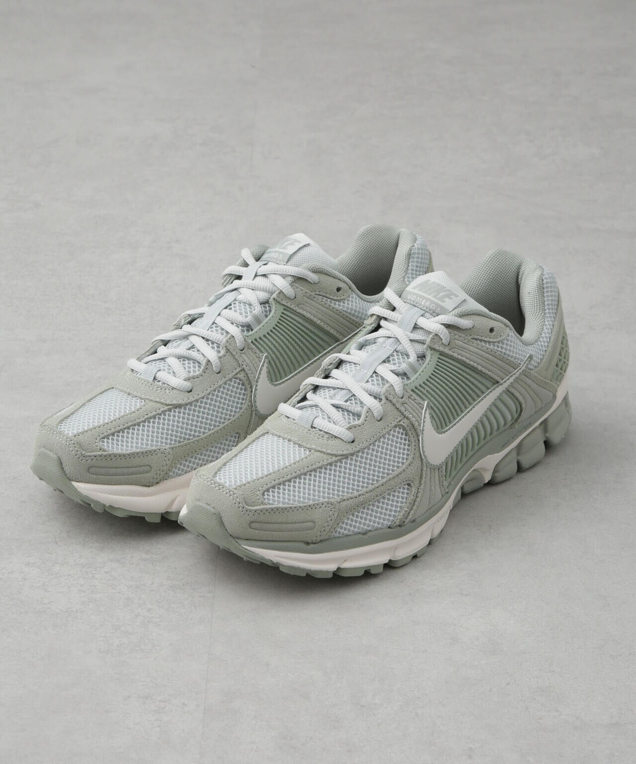 NIKE/ナイキ ズーム ボメロ 5 6704234147