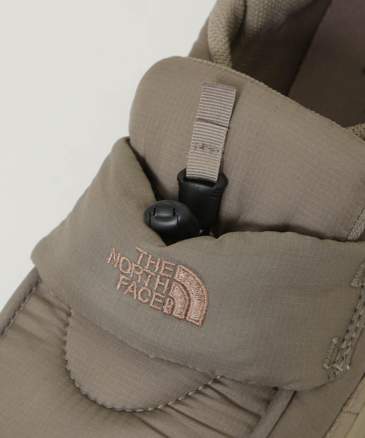 THE NORTH FACE/Nuptse Loafer 6705233021